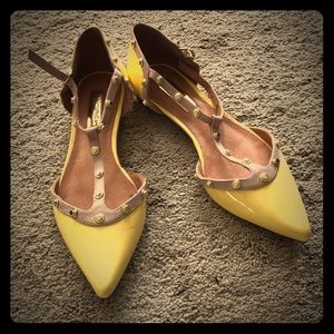 Yellow flats